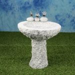 Vogelbad mit Fuß +3 Vögele