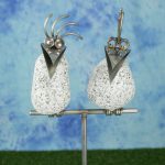 Steinvogelpaar auf Stab SV 440