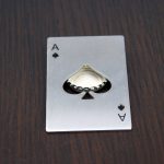 Flaschenöffner Ass-Karte