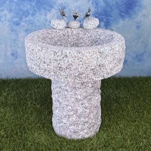 Vogelbad mit Fuß zylinderförmig drei Vögele